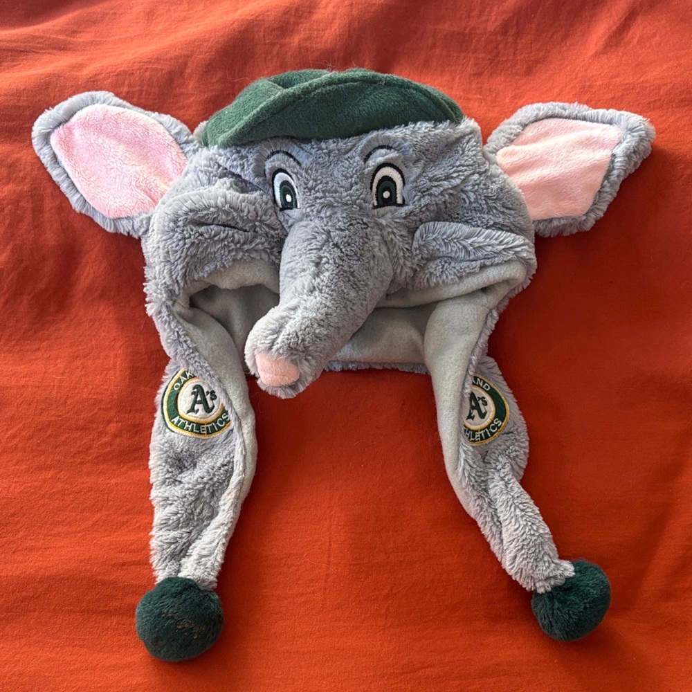 Oakland Athletics stomper Plush Hat for Kids